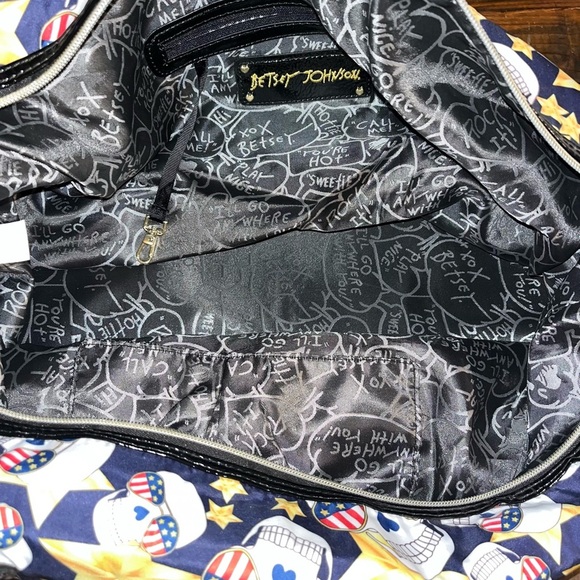 Betsey Johnson Large Satchel Bag Zip Skulls W/ American Sunglasses 25"X16" Blue - Picture 4 of 5